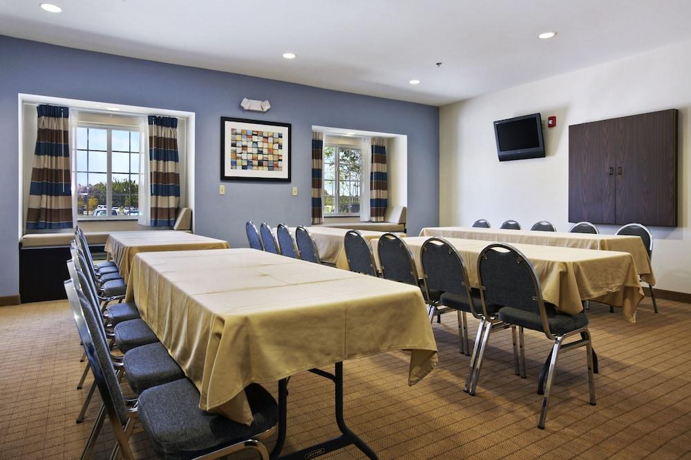 Microtel Inn And Suites Baton Rouge Airport Buitenkant foto