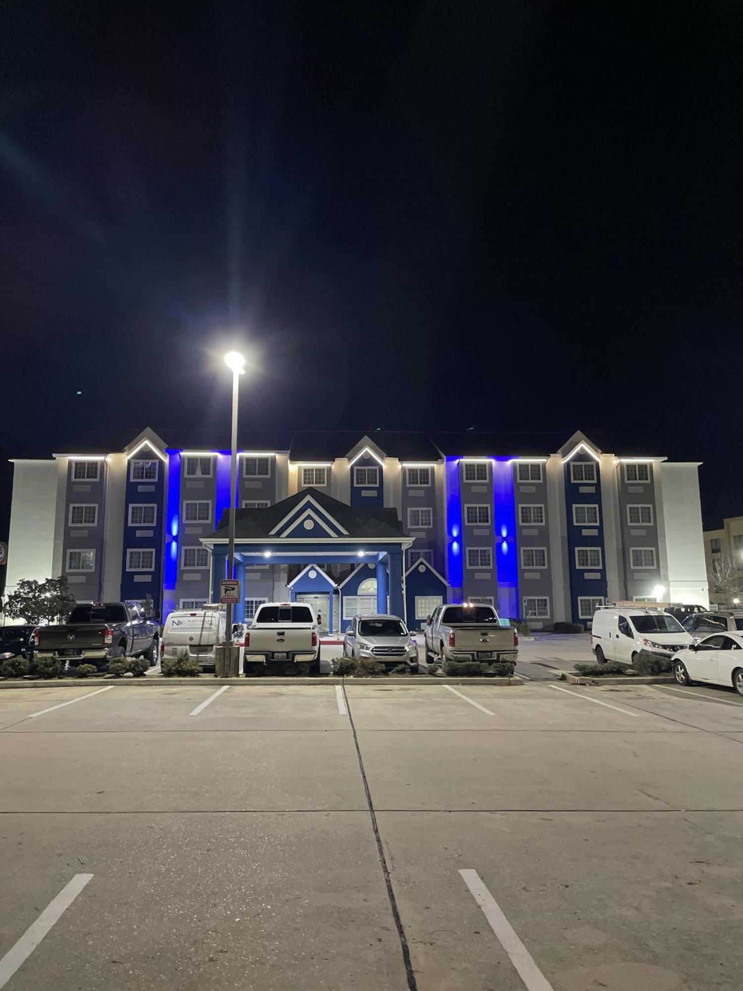 Microtel Inn And Suites Baton Rouge Airport Buitenkant foto
